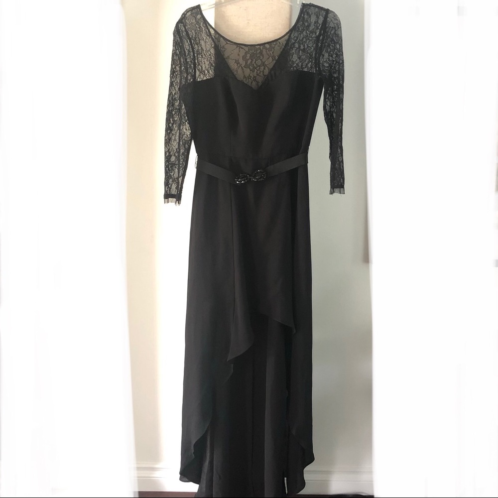 Max & Cleo Elegant Lace Hi Low Evening Gown,Size 6